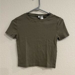 Cute ribbed shirts!